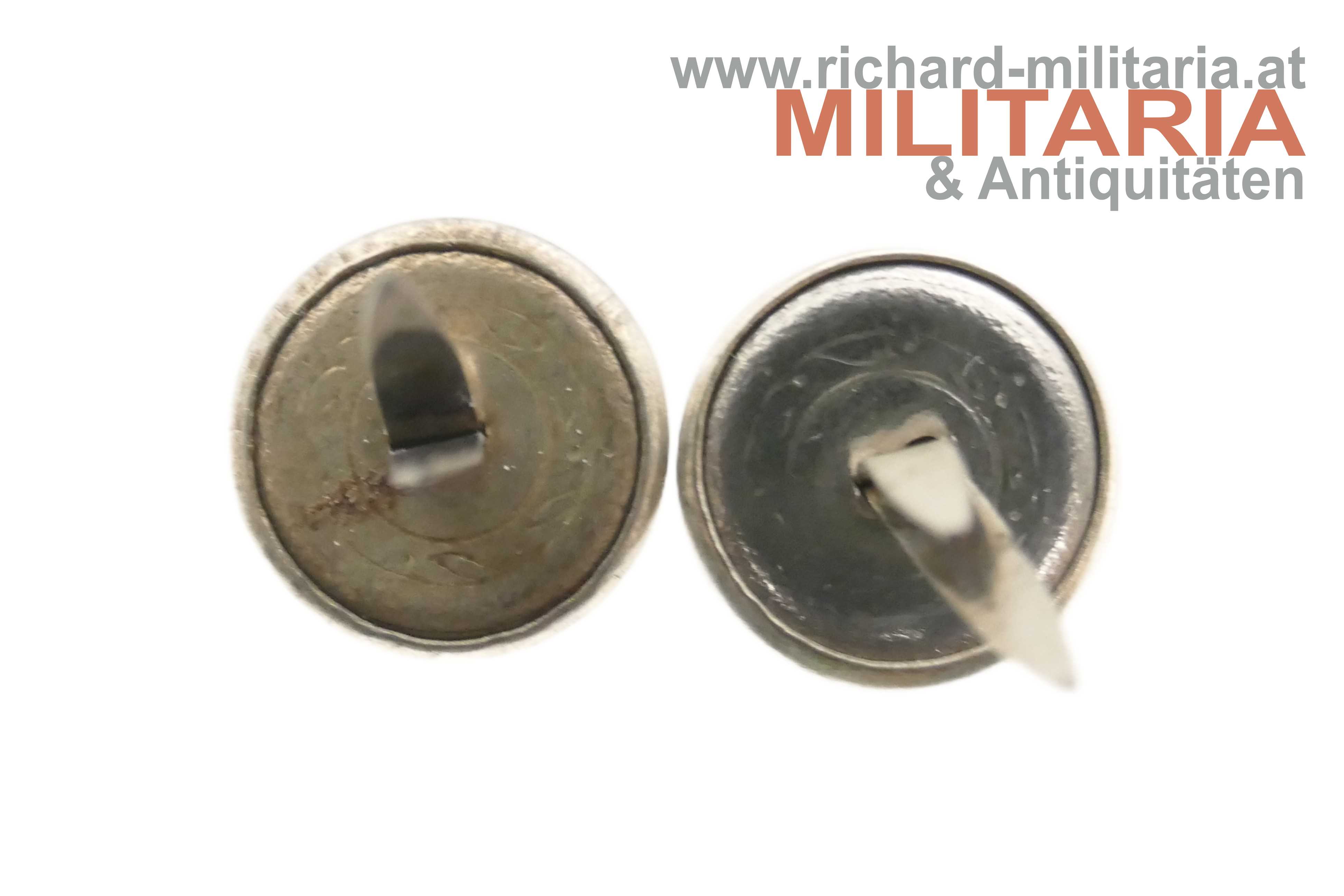 k.u.k. Kappenknöpfe "21" Silber