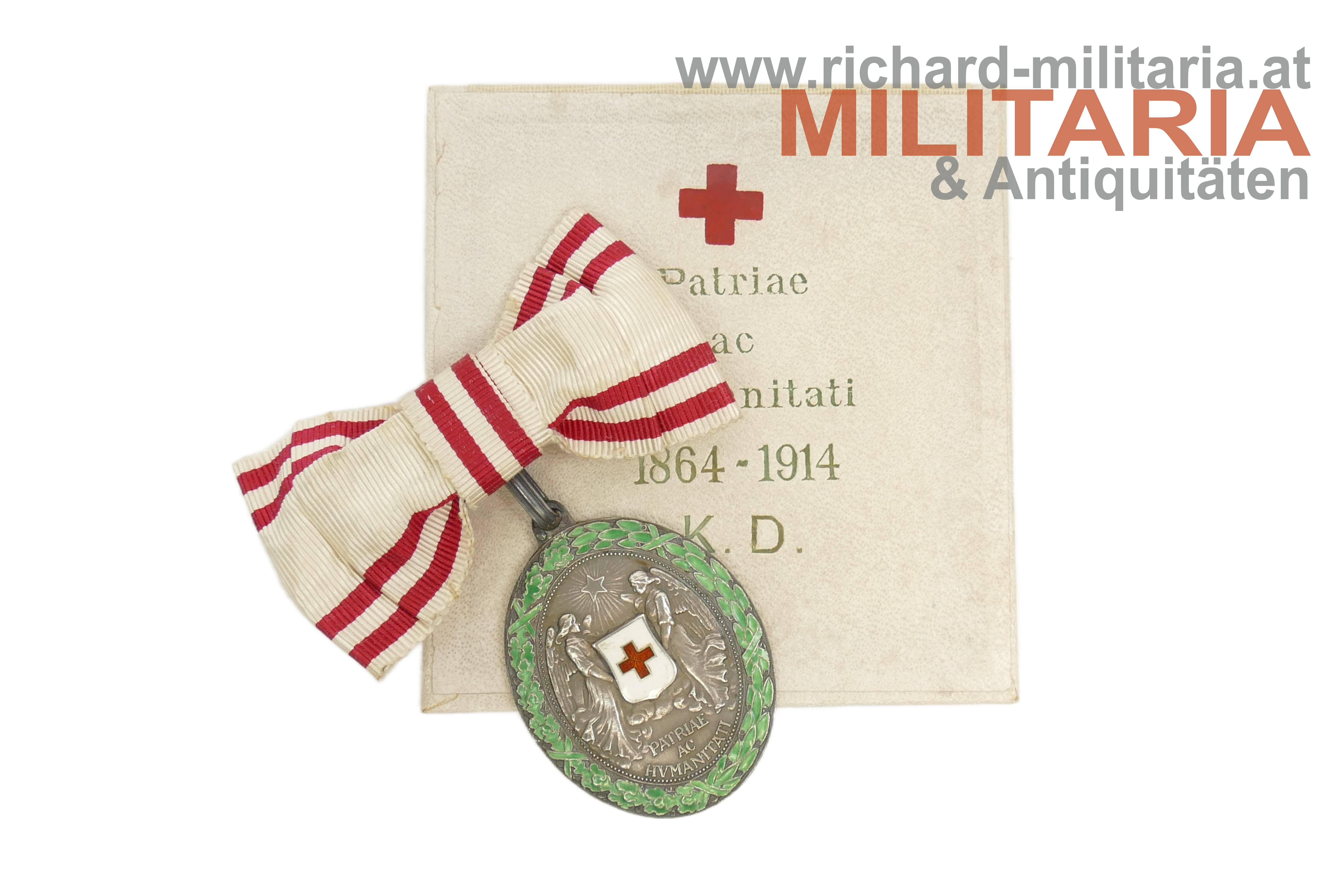 Ehrenzeichen v. Roten Kreuz - Silberne Ehrenmedaille mit KD & Damenmasche im Etui