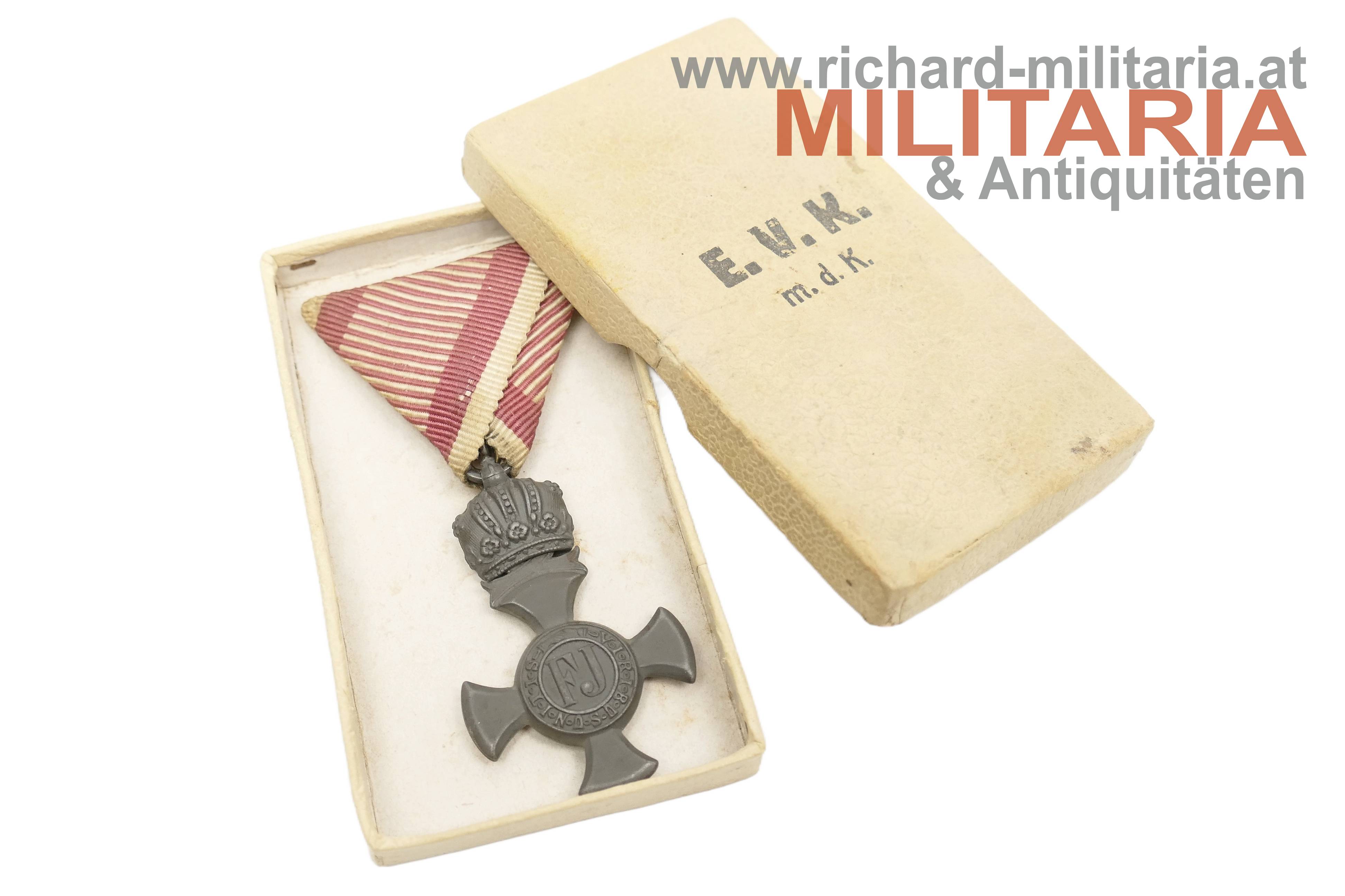 k.u.k. Eisernes Verdienstkreuz mit der Krone im Etui - Jauner