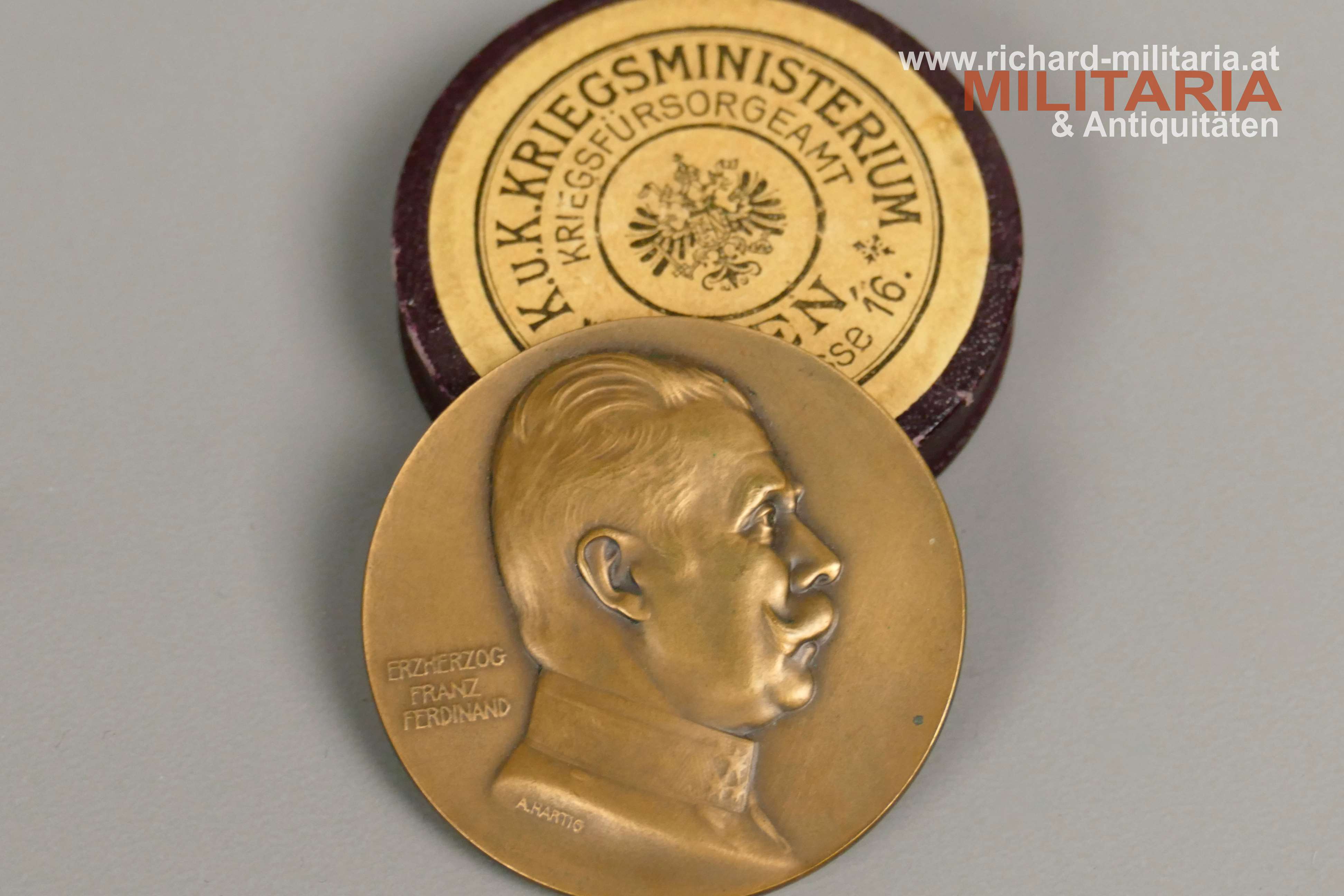 Erzherzog Franz Ferdinand Medaille mit Etui - Kriegsfürsorgeamt