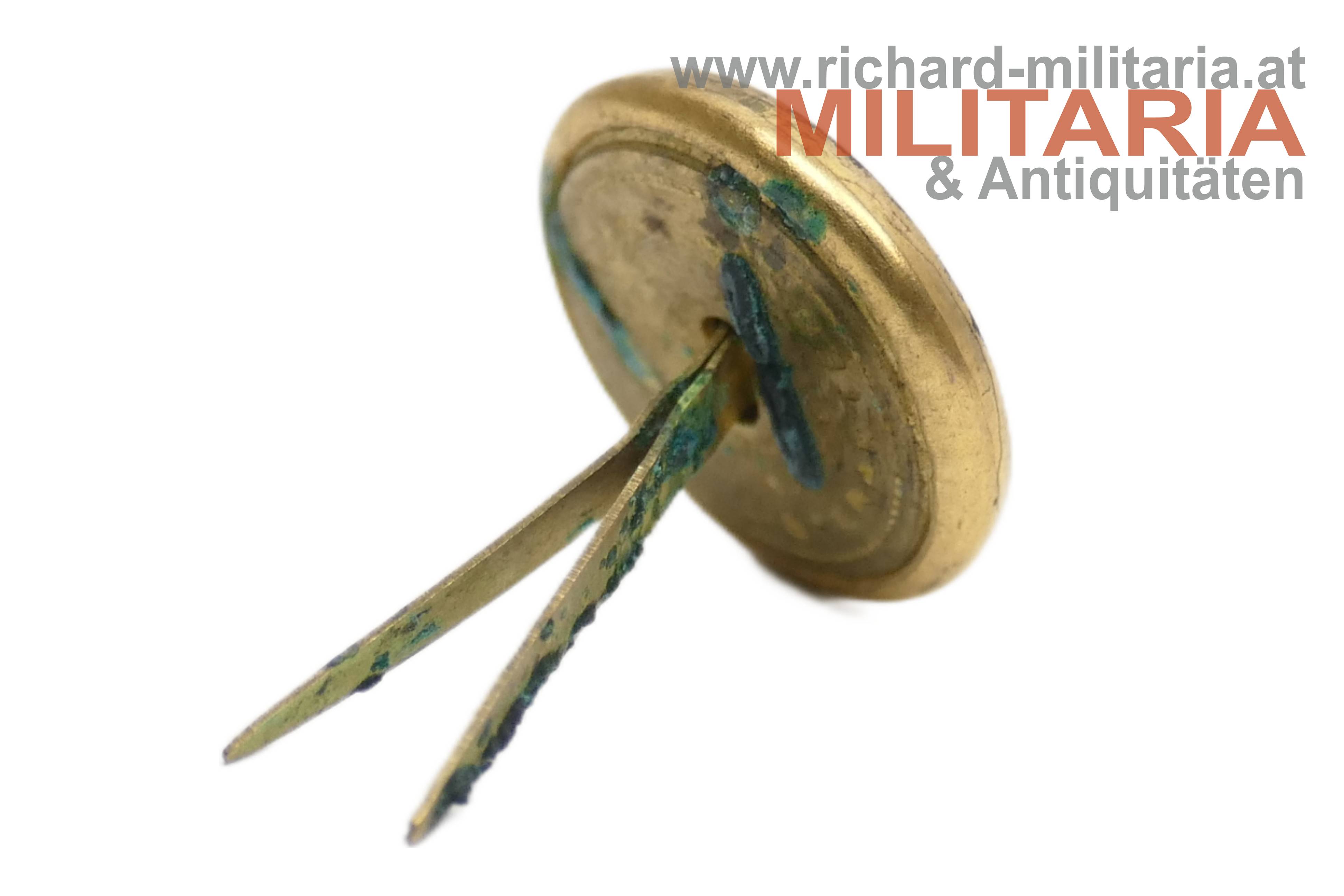 k.u.k. Knopf zur steifen Kappe für Generale