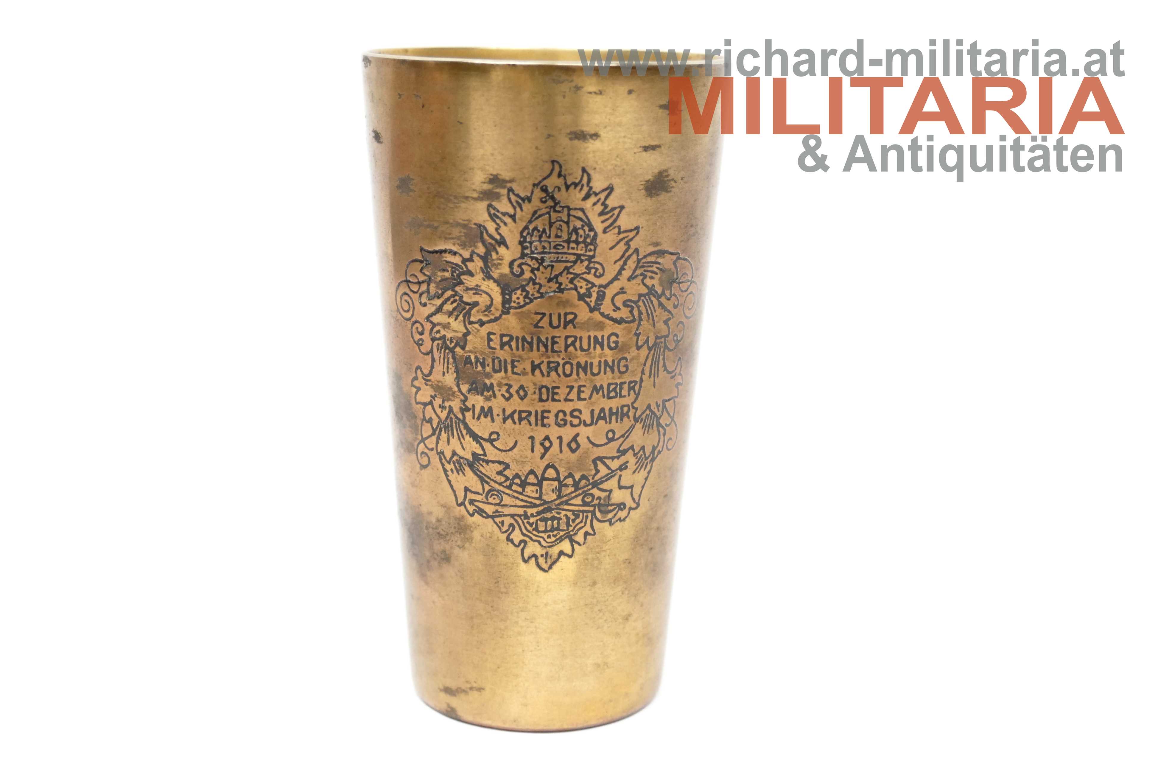k.u.k. patriotischer Erinnerungsbecher - Krönung Kaiser Karls in Budapest