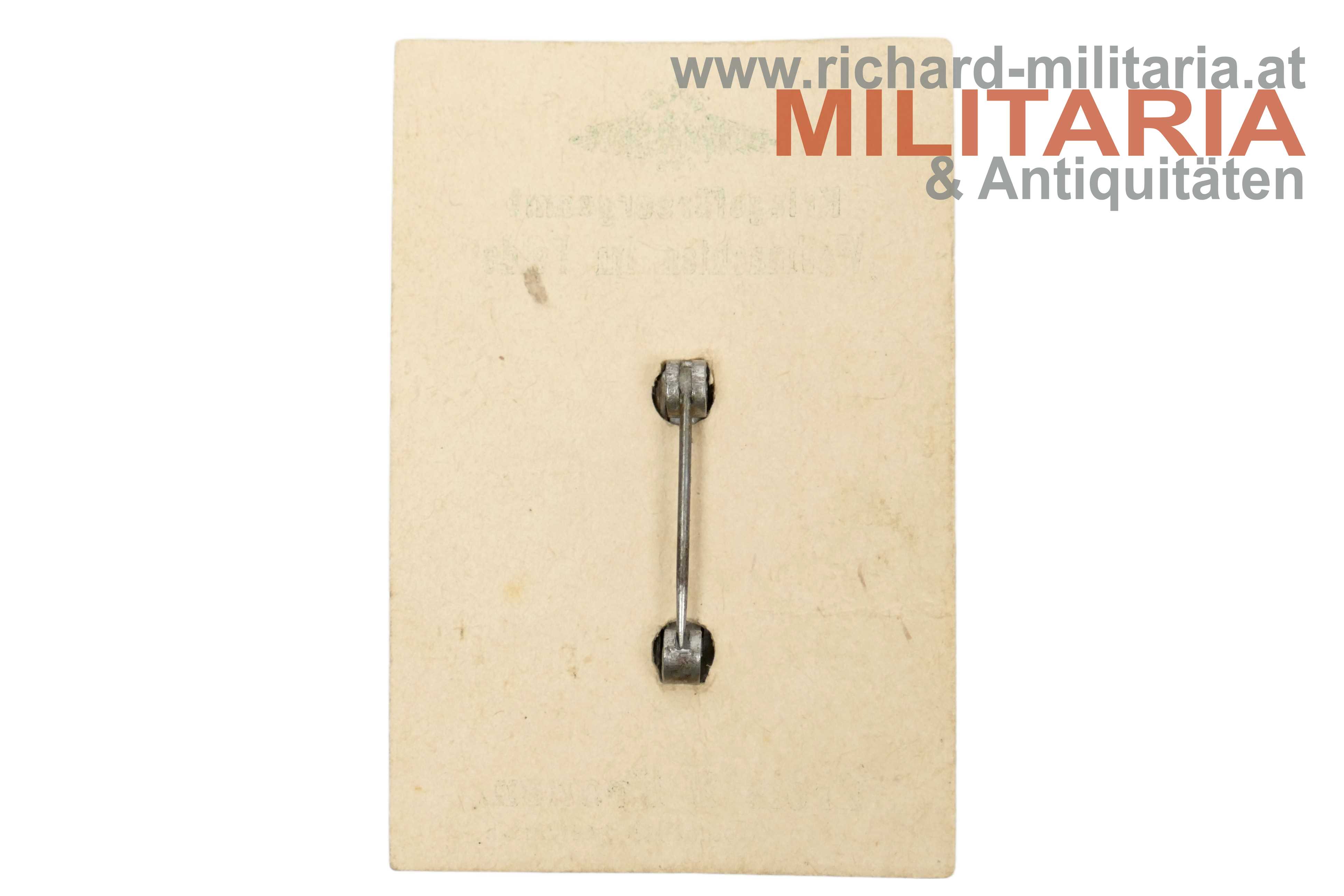 k.u.k. Kappenabzeichen - Weihnachten im Felde 1915 auf Verkaufskarton - Eisen