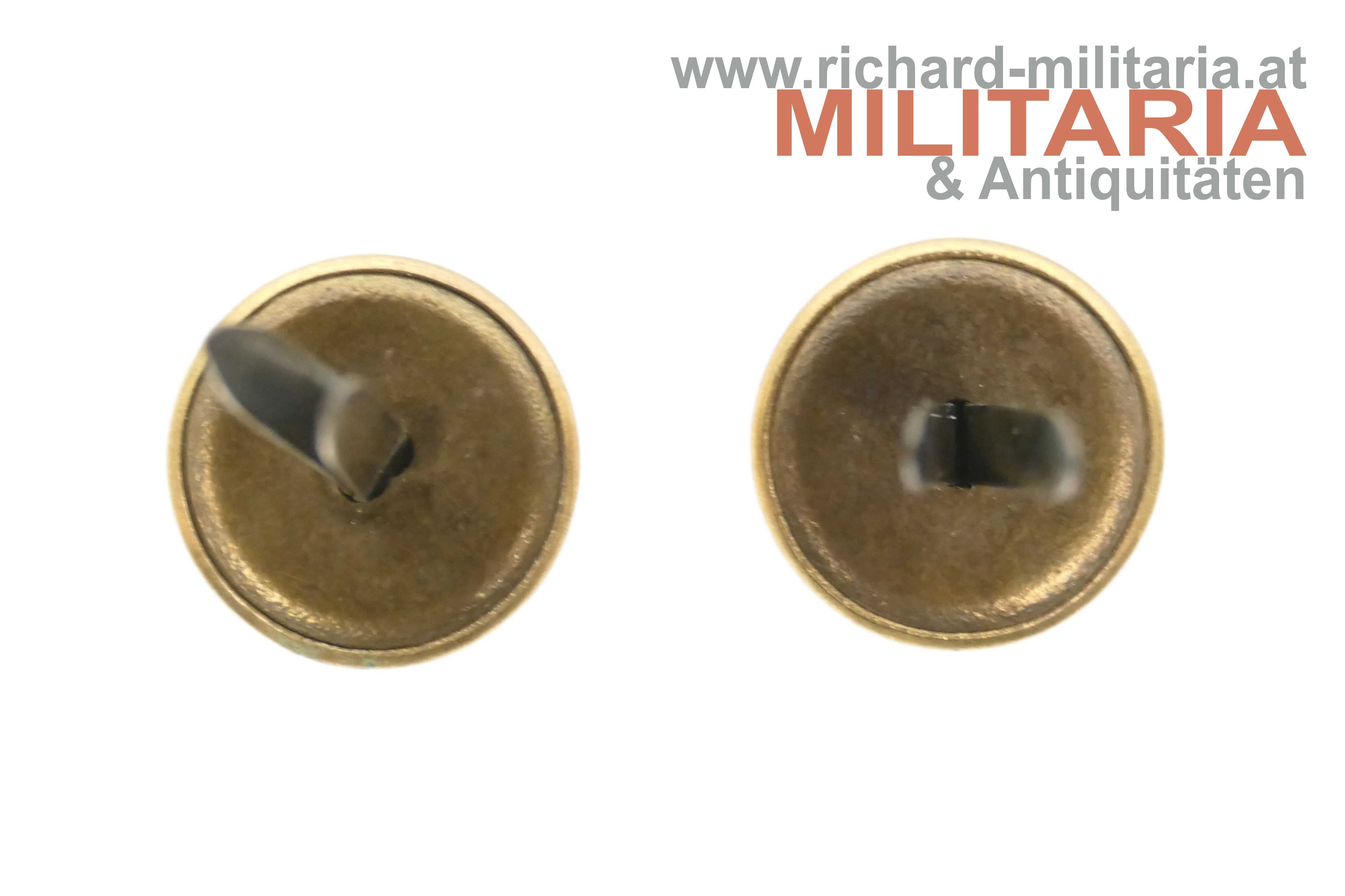 k.u.k. Kappenknöpfe IR 4