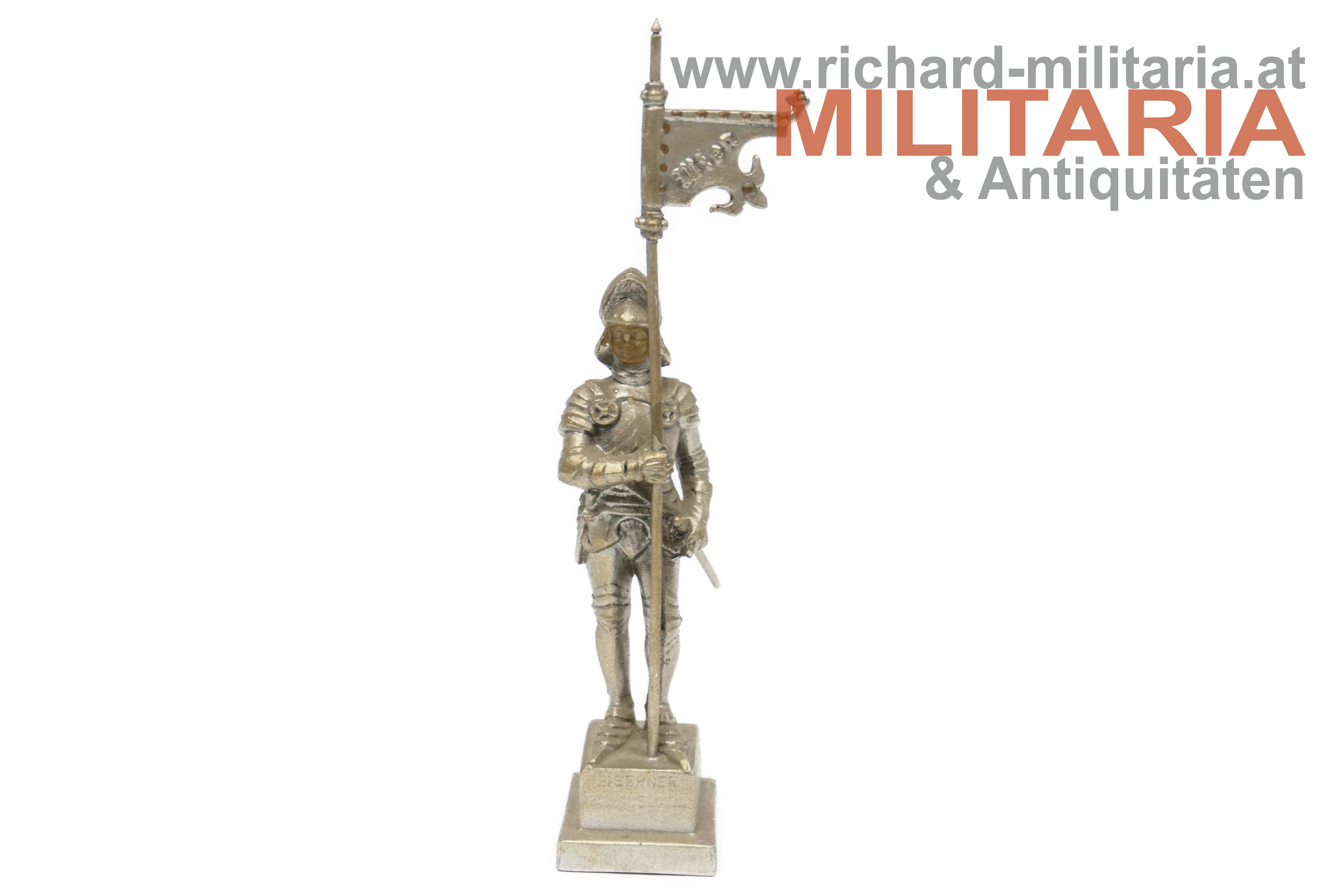 Wien - Eiserner Rathausmann - Weißmetallstatue