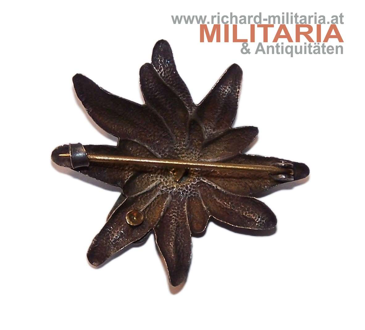 k.u.k. Kappenabzeichen Edelweiss mit Rotem Kreuz