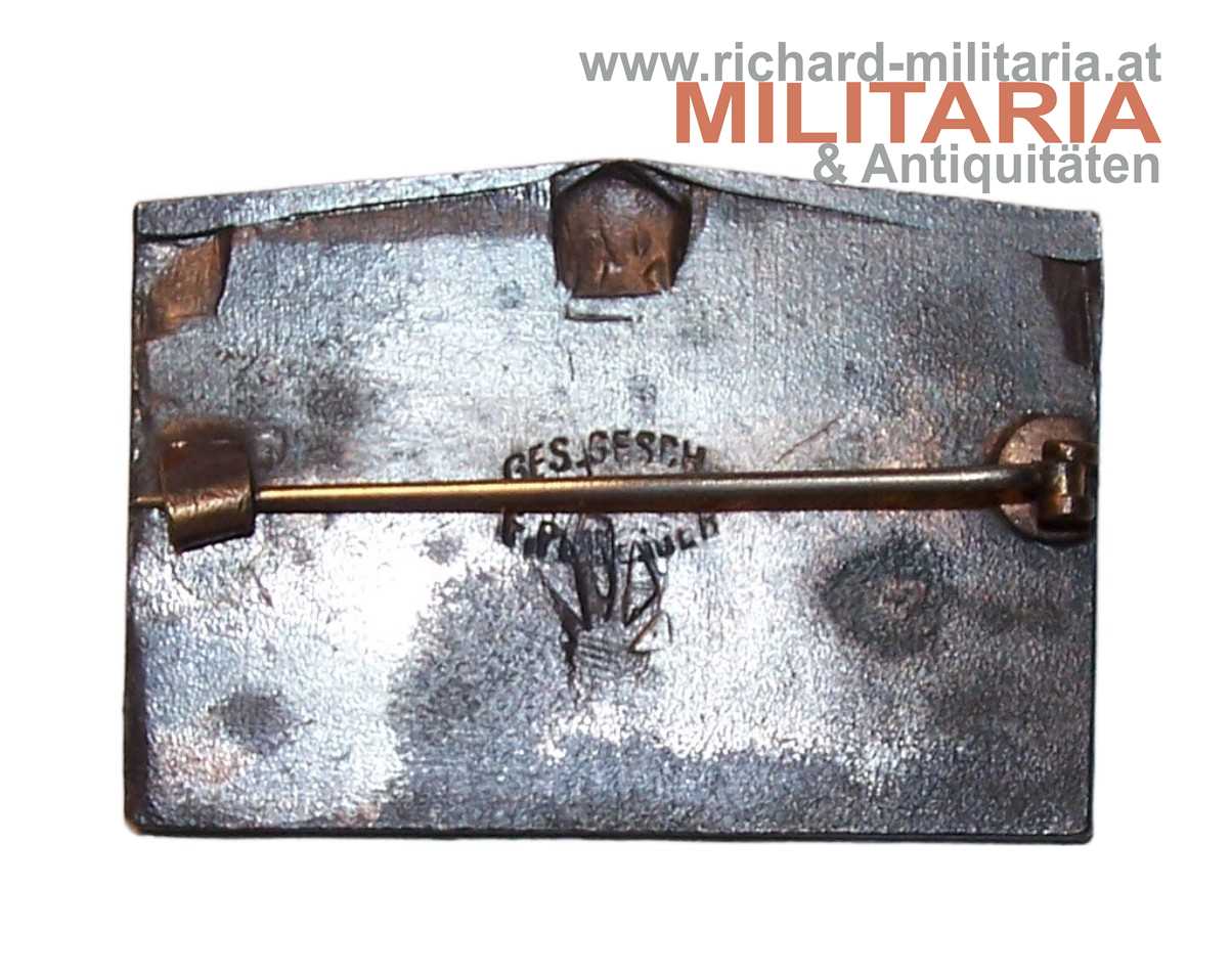 k.u.k. Kappenabzeichen - 10'4 cm Feldhaubitz M1914