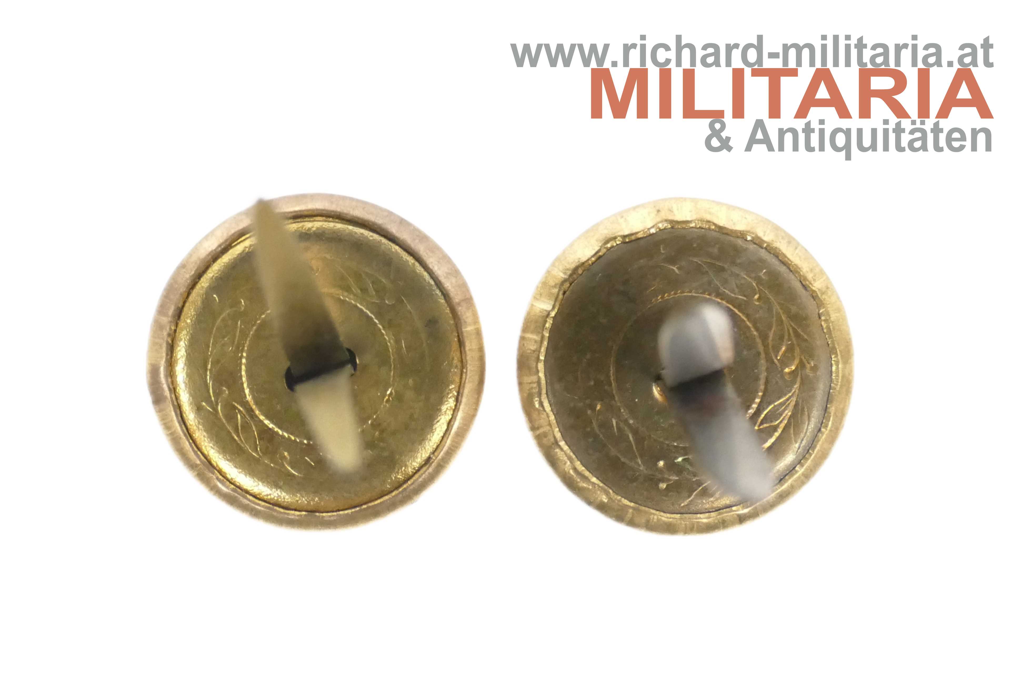 k.u.k. Kappenknöpfe IR 13