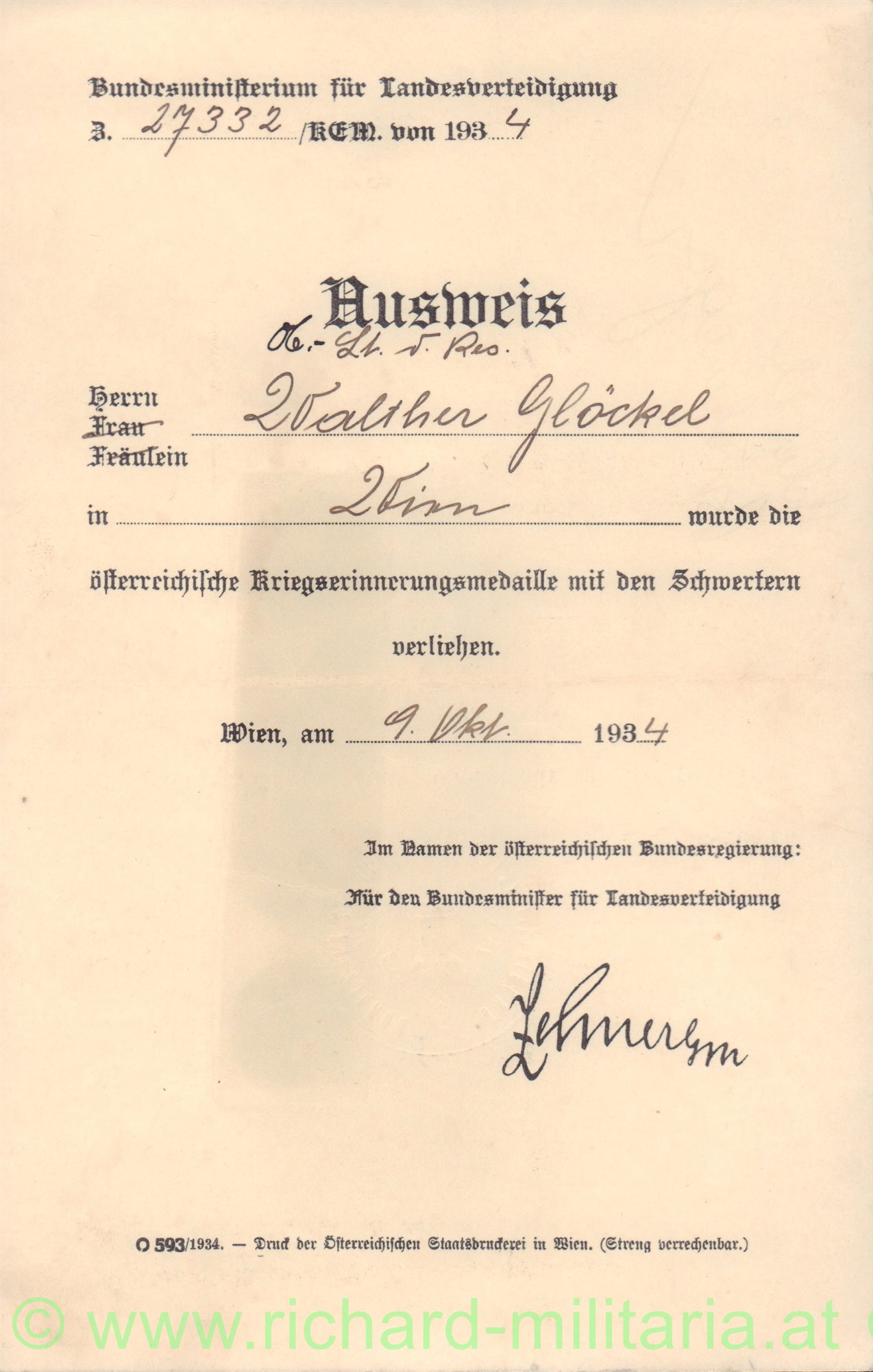 Kriegserinnerungsmedaille m. Schwertern - ObLt. Walther Glöckel