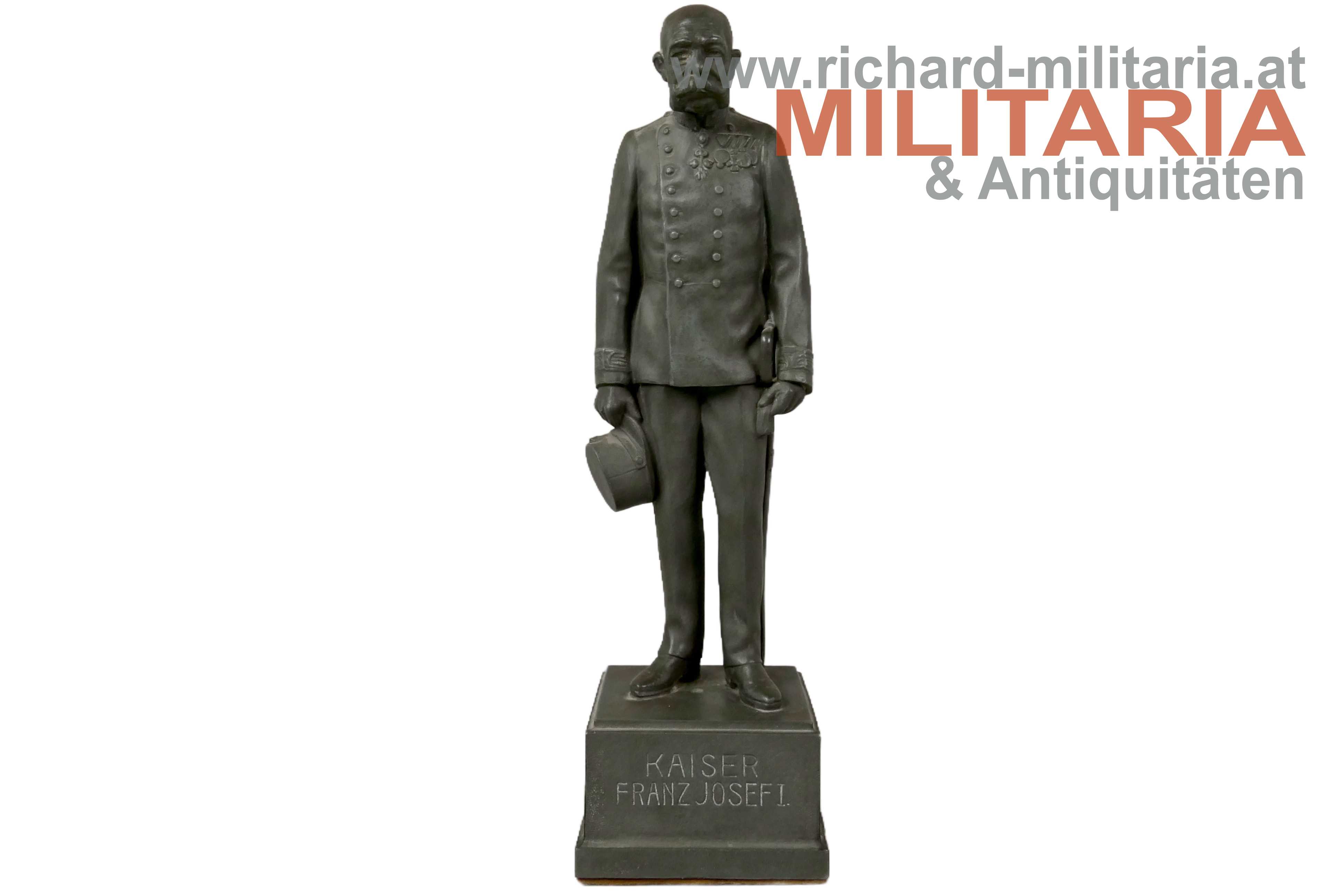 k.u.k. offizielle Kriegsfürsorge - Statue Franz Josef I. 