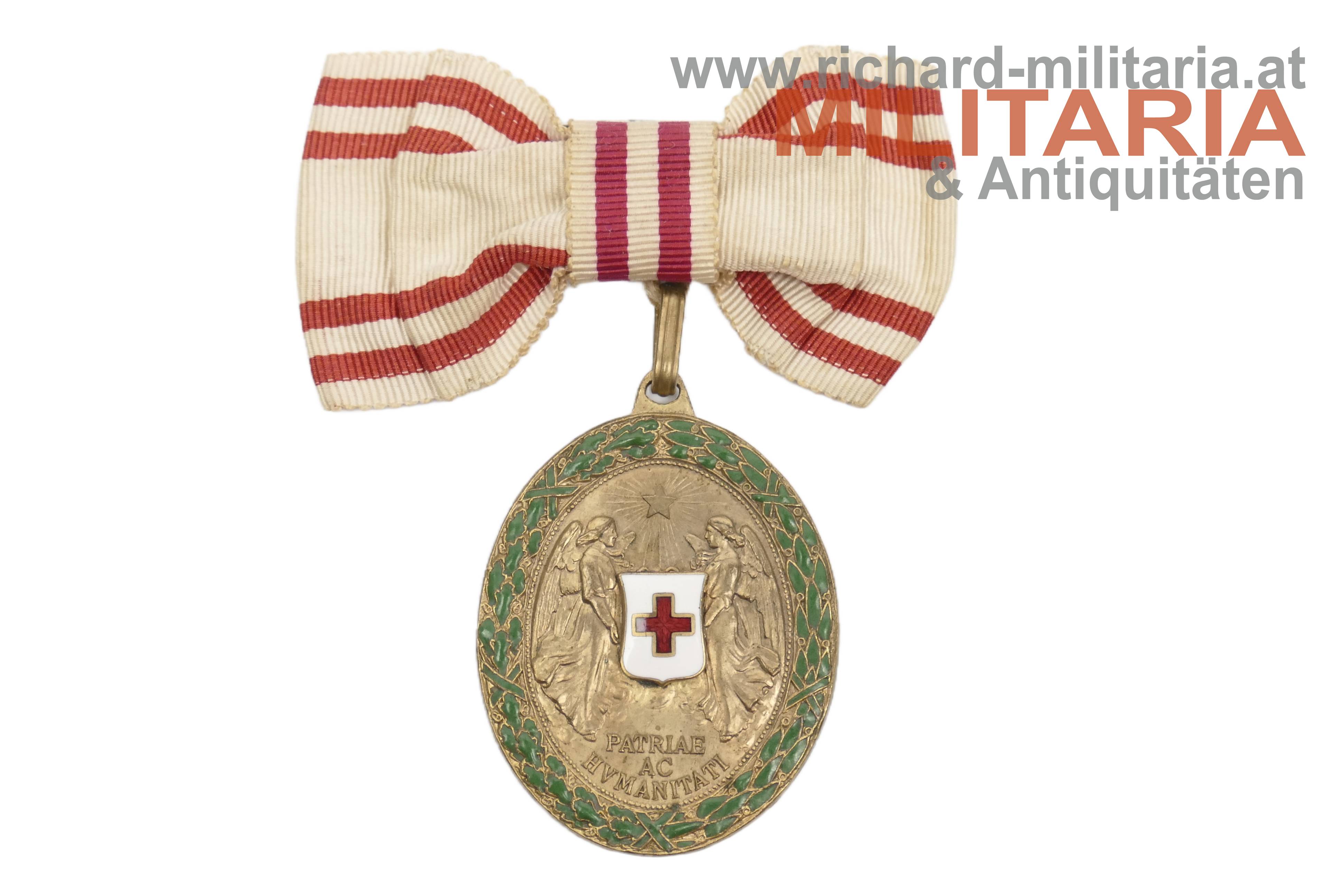 Rotes Kreuz - Bronzene Ehrenmedaille mit KD und Damenmasche