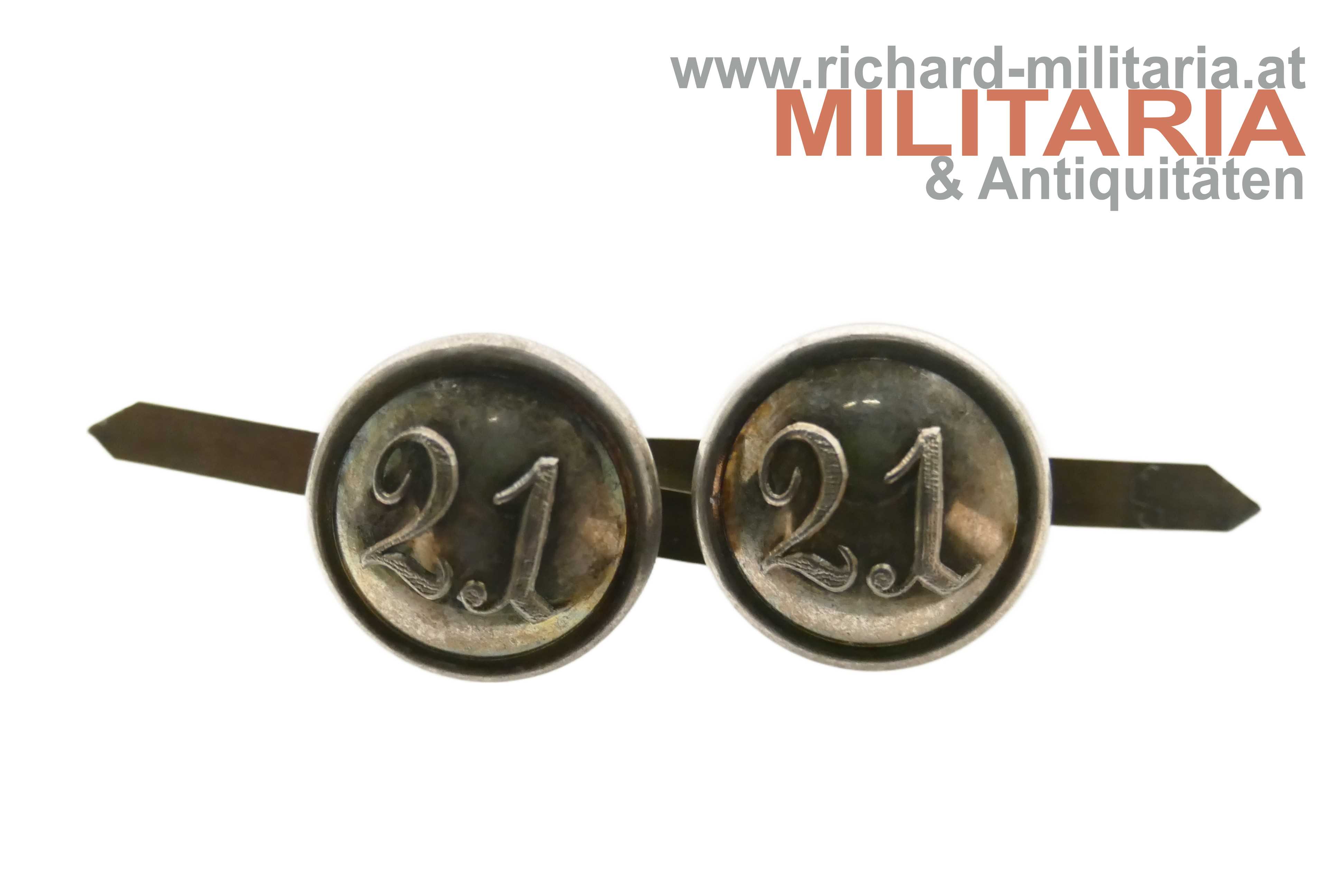 k.u.k. Kappenknöpfe "21" Silber