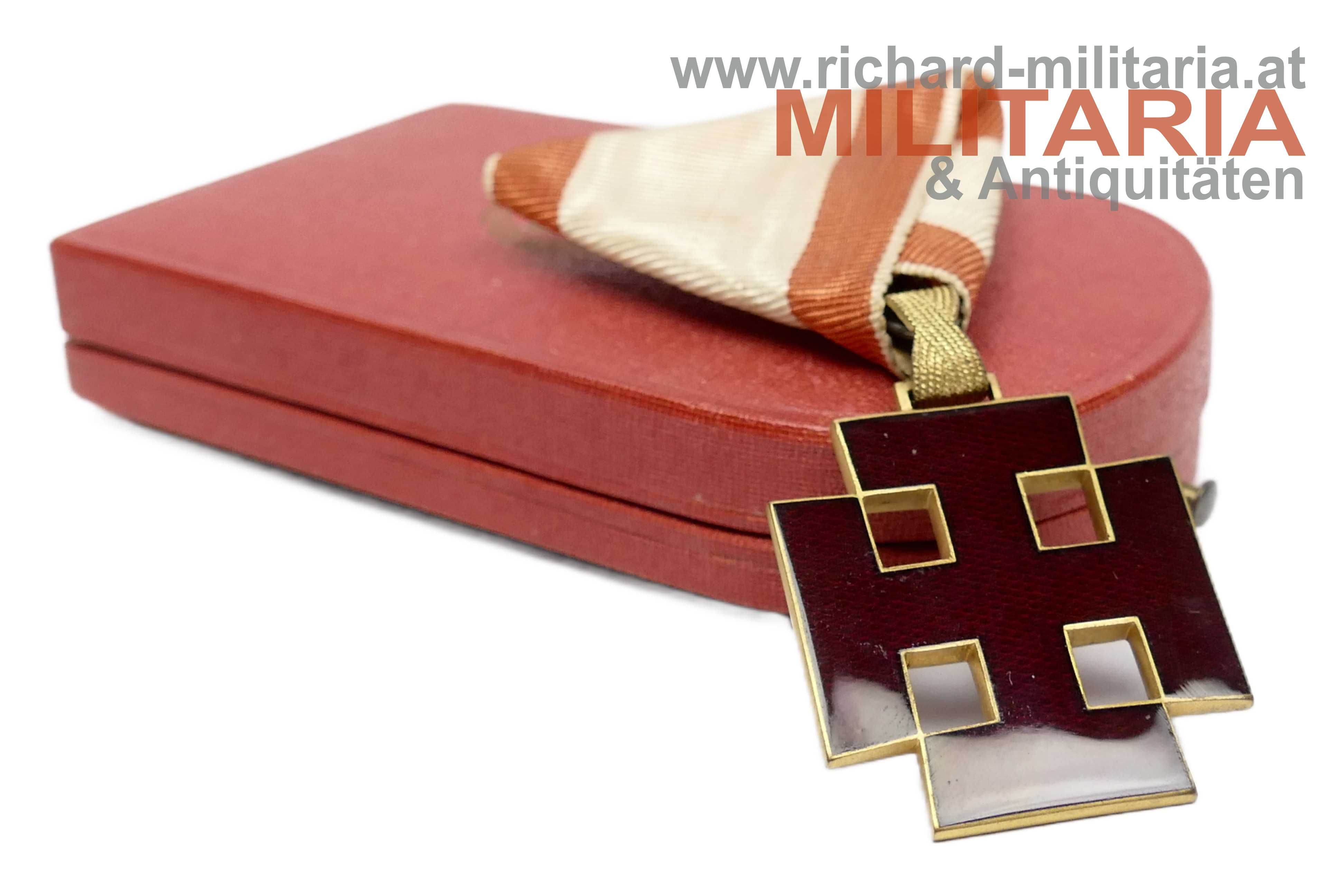 Österreich 1. Republik - Goldenes Ehrenzeichen für Verdienste um die Republik im Etui