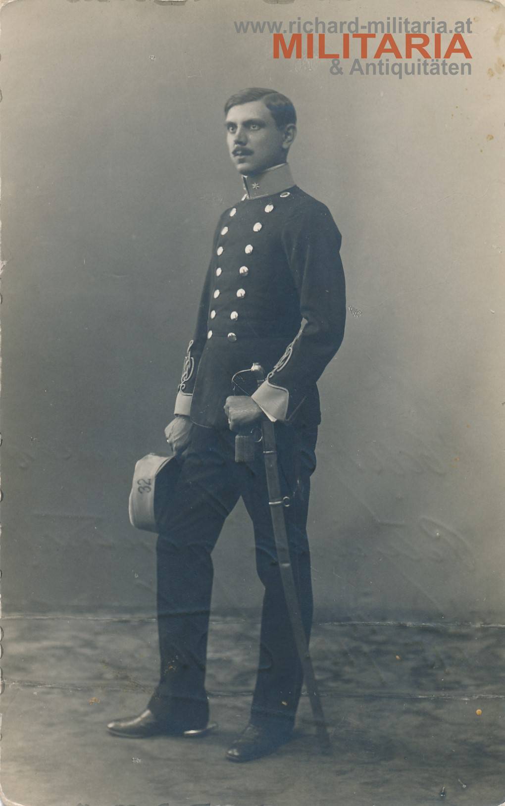 k.u.k. Foto - Honvèd-Militärbeamter im Range eines Leutnants - Honvèd-Infanterie Reg. Nr. 32