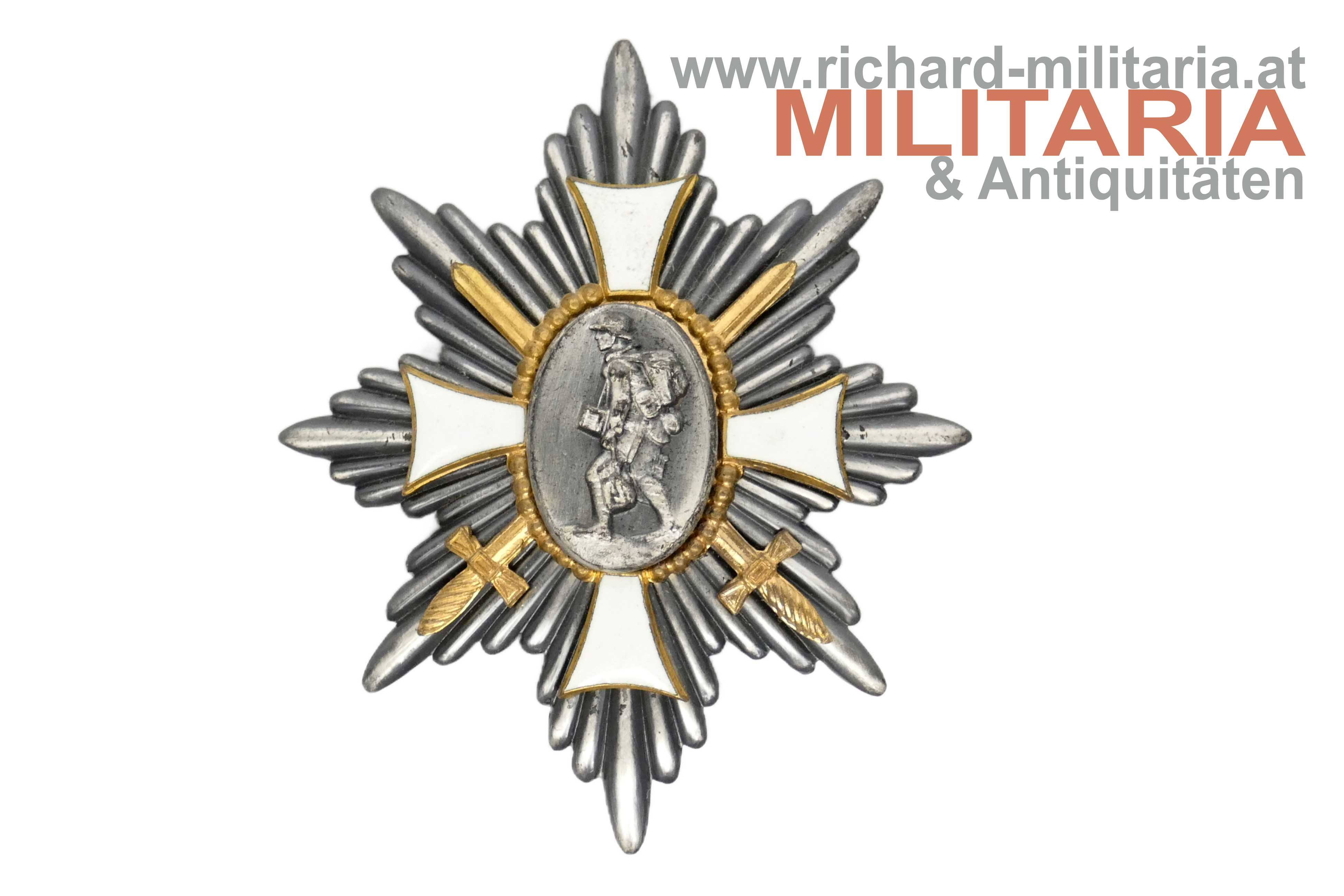 Deutsches Feld-Ehrenzeichen mit Miniaturen und Verkaufskarton