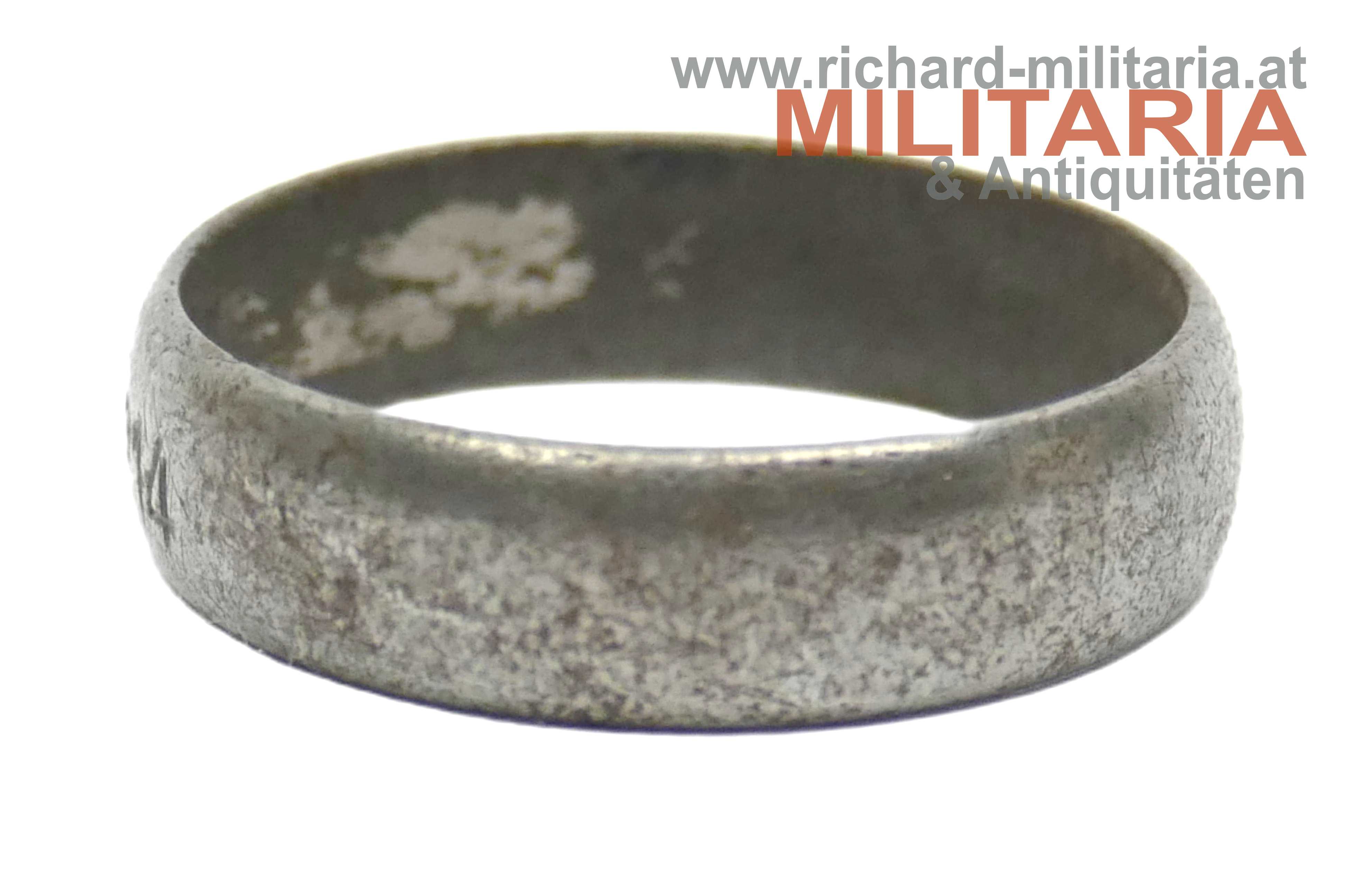 Patriotischer Ring "Gold gab ich für Eisen 1914" 