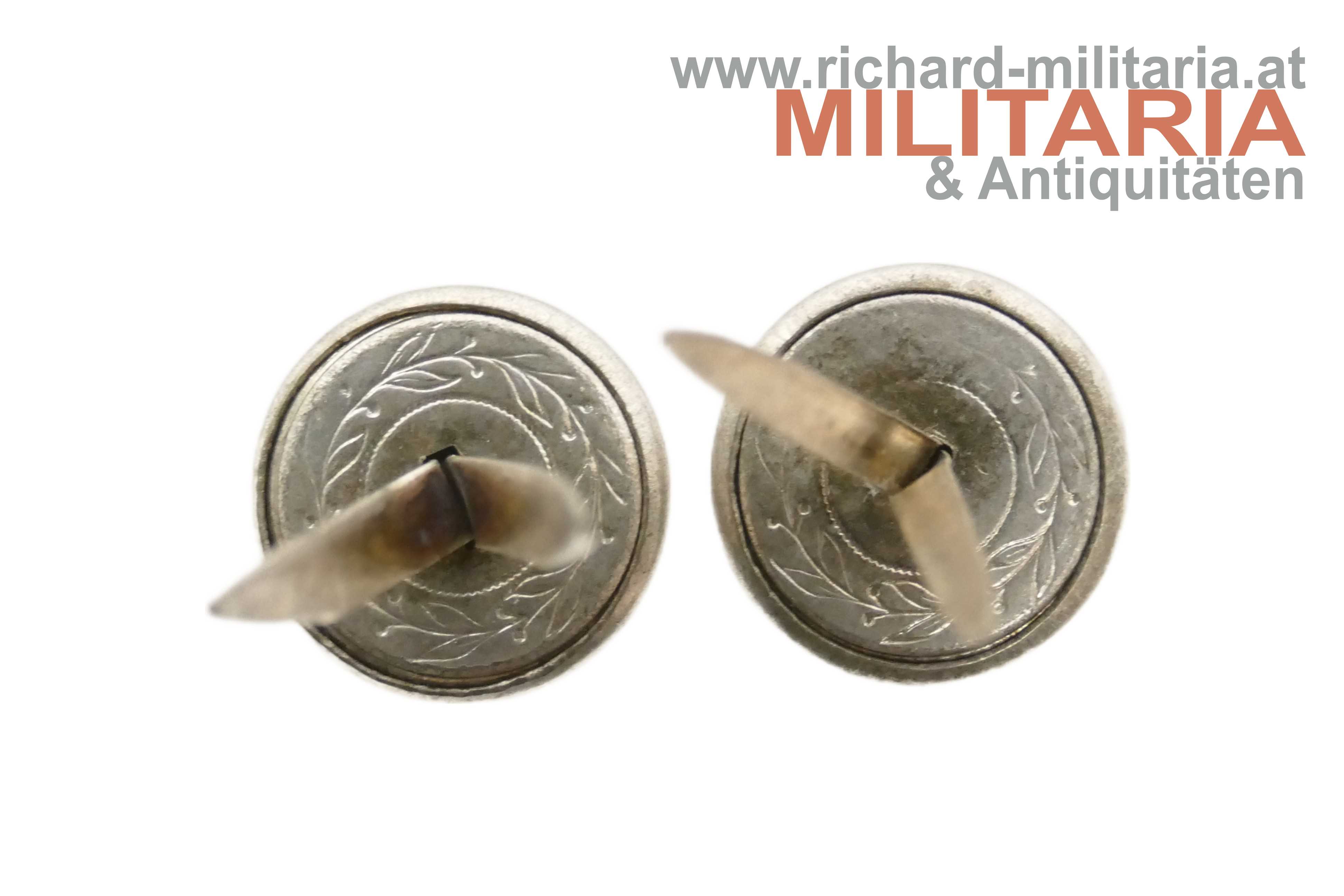 k.u.k. Kappenknöpfe "18." SILBER