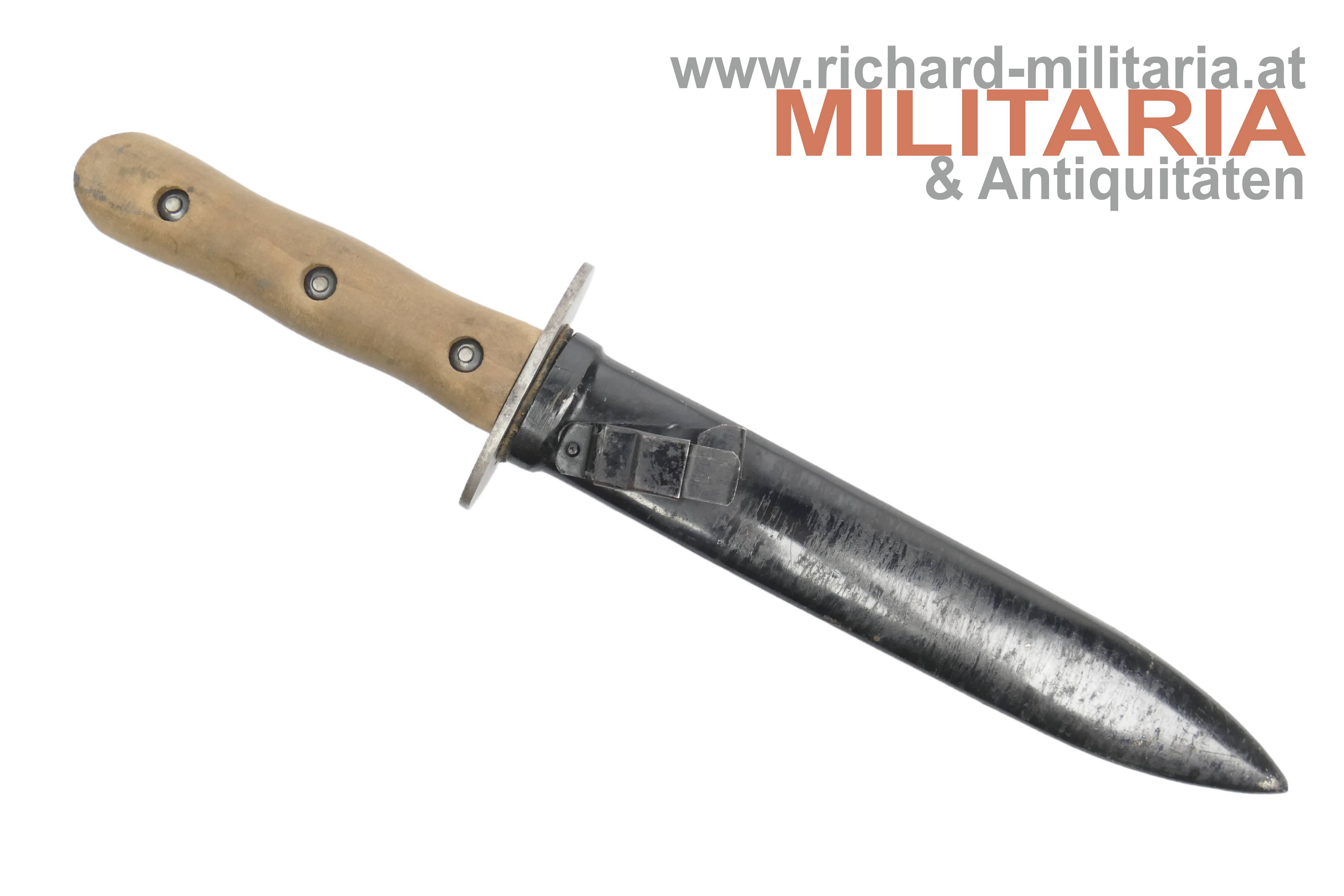 2. Weltkrieg - Italienisches Kampfmesser M39