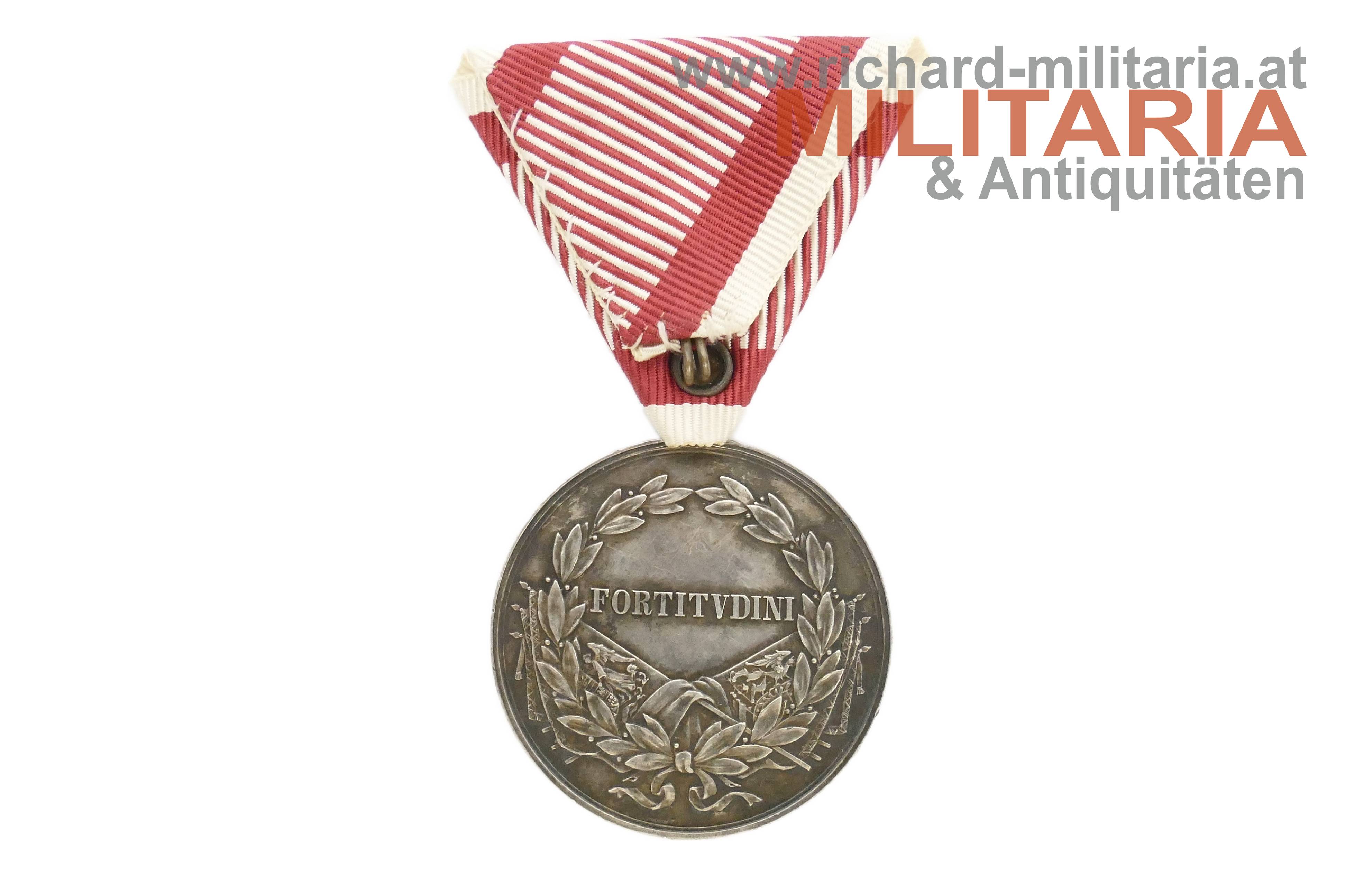 k.u.k. Silberne Tapferkeitsmedaille 1. Klasse Kaiser Karl