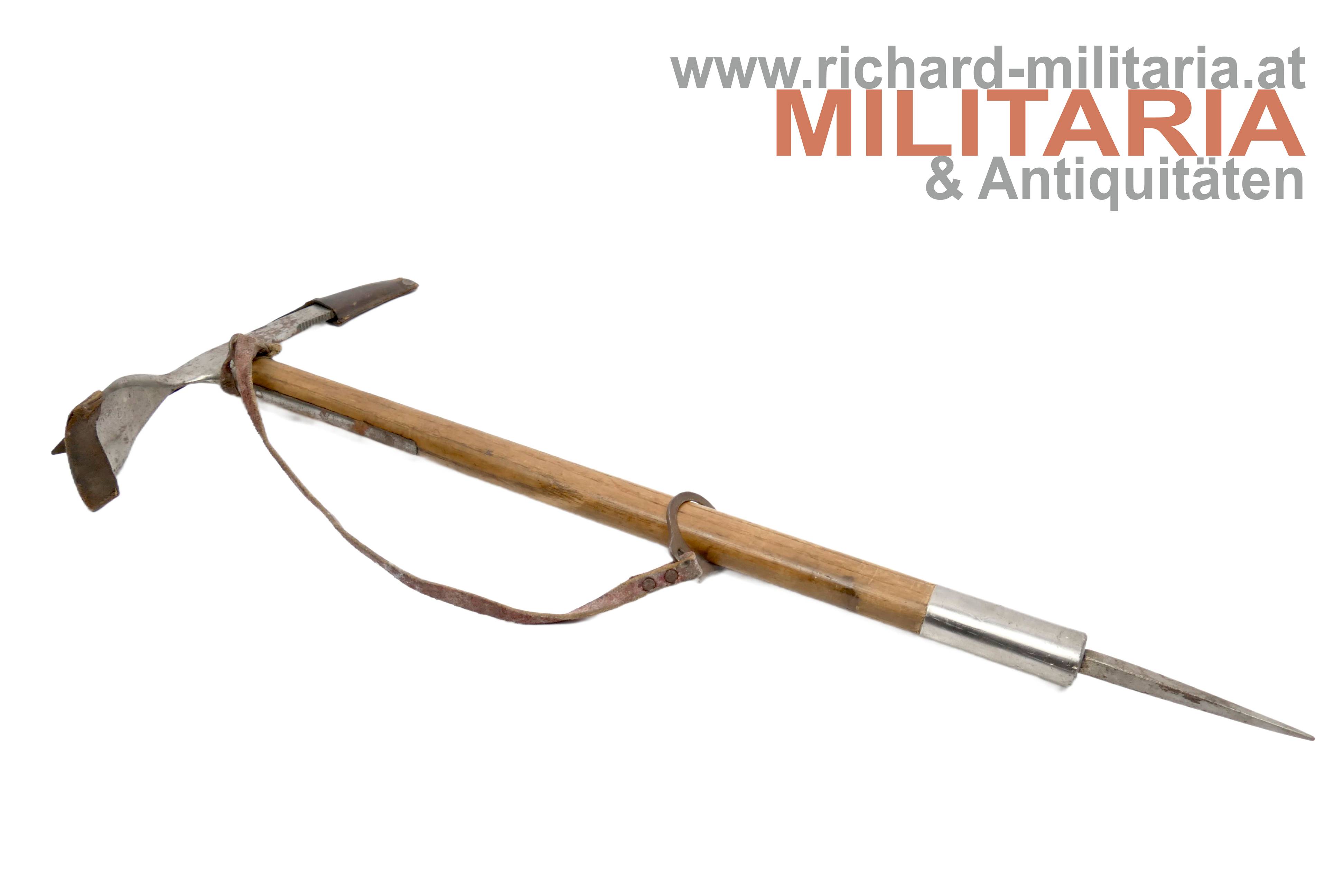 Ziviler Eispickel mit Trageriemen - 1. Drittel 20. Jahrhundert