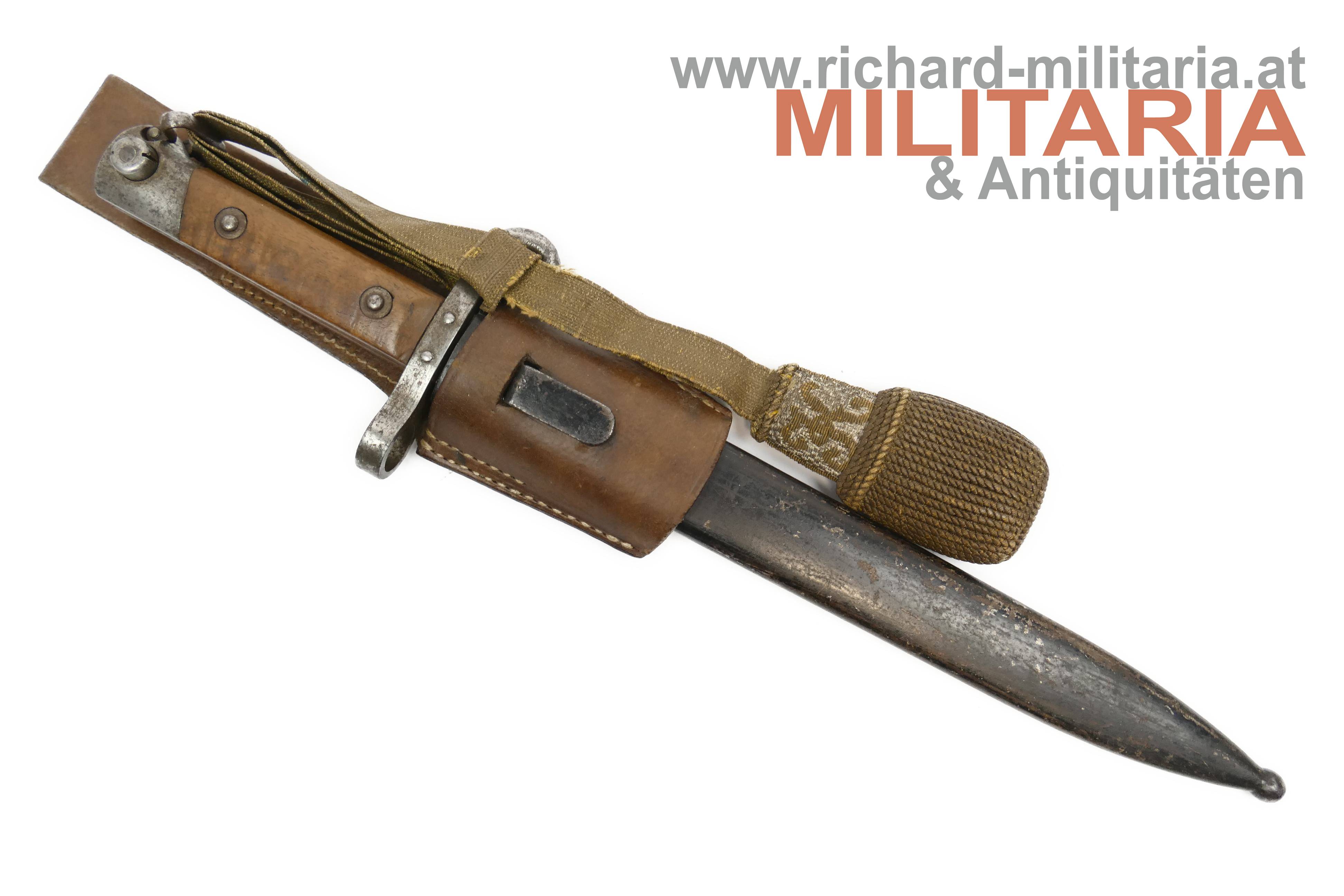 Österreich - Messerbajonett M95 mit Portepee - Offizier
