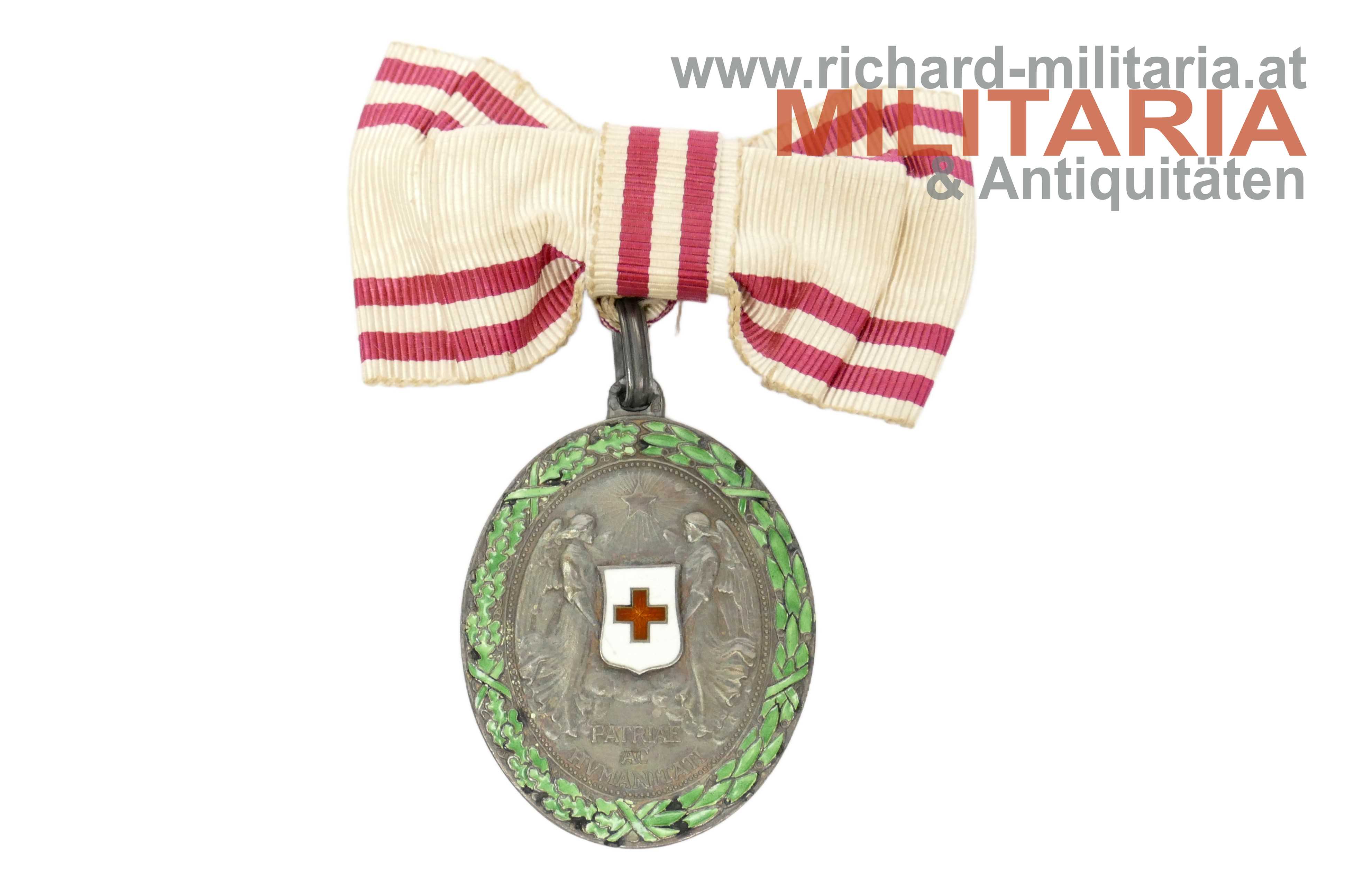 Rotes Kreuz - Silberne Ehrenmedaille mit KD & Damenmasche mit Etui - Souval